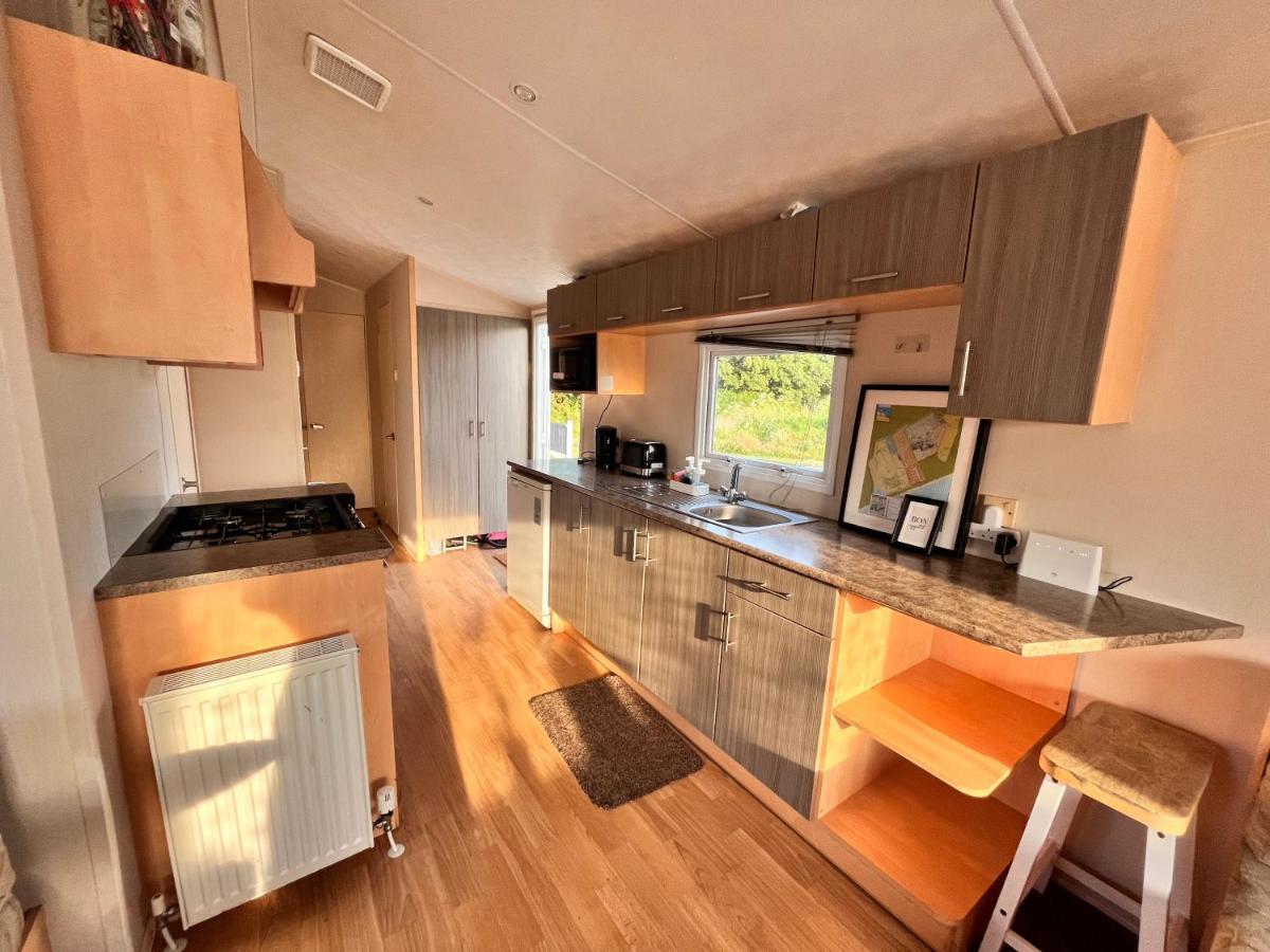 Lola'S Caravan. Your Home Away From Home. Parkeston Esterno foto